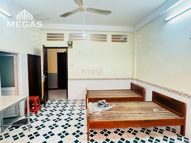 Hình ảnh phòng studio có nội thất tại lê văn việt