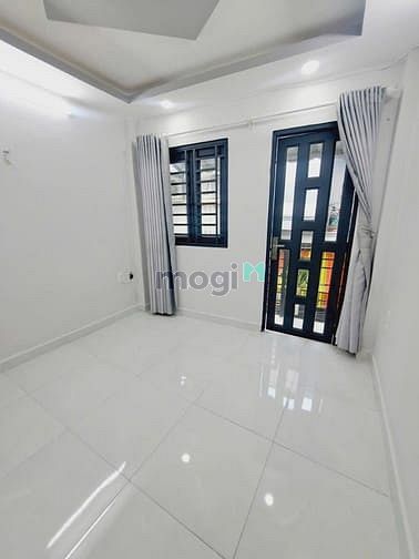 Hình ảnh Nhà 2 Tầng, 2 PN, đường Tân Hoà Đông, giá 2,49 Tỷ.