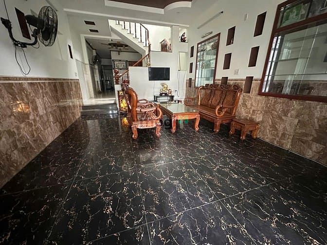 Hình ảnh Cho thuê nhà 2 tầng  kiệt Nguyễn Công Hoan