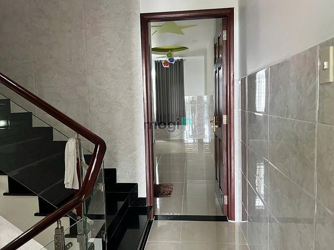 Hình ảnh Nhà Nguyên Căn Cho Thuê Làm Văn Phòng Tại Nguyễn Hoàng, An Phú, Q2