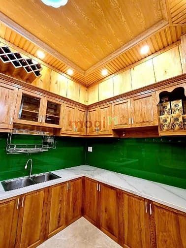 Hình ảnh Bán nhà Quận Bình Tân hẻm xe hơi