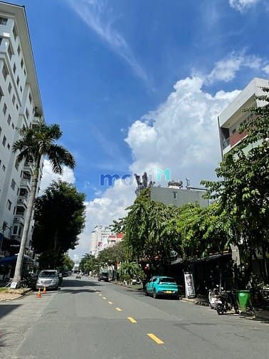 Hình ảnh Cần cho thuê CHDV. Có 11 phòng full nội thất . PHÚ MỸ HƯNG. QUẬN 7