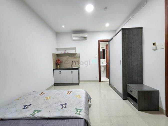 Hình ảnh Căn Hộ DV_Full NT_Cửa Sổ Thoáng_Hành Xanh_Điện Biên Phủ