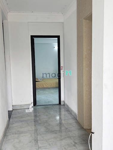 Hình ảnh Cho thuê studio cửa sổ thóang mát nằm ngay mỹ đình