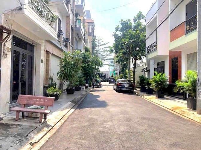 Hình ảnh Đất hiếm 8x18m, hẻm 10m, khu phân lô, phạm văn bạch, 145m, 12.x tỷ