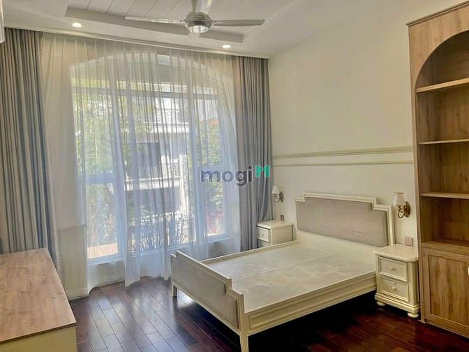Hình ảnh Cho thuê biệt thự liên kế, Phú Mỹ Hưng, Quận 7,