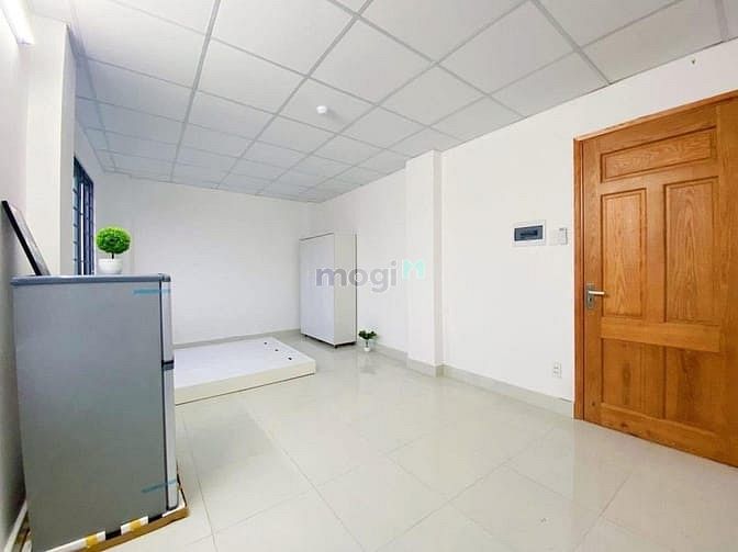 Hình ảnh Studio bự chà bá 35m2, cửa sổ thoáng gần BẾN XE MIỀN ĐÔN