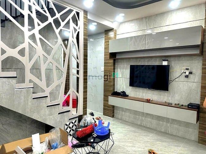 Hình ảnh Hẻm ô tô phan huy ích, 2 tầng, 4pn, 80m, chủ 6.x tỷ
