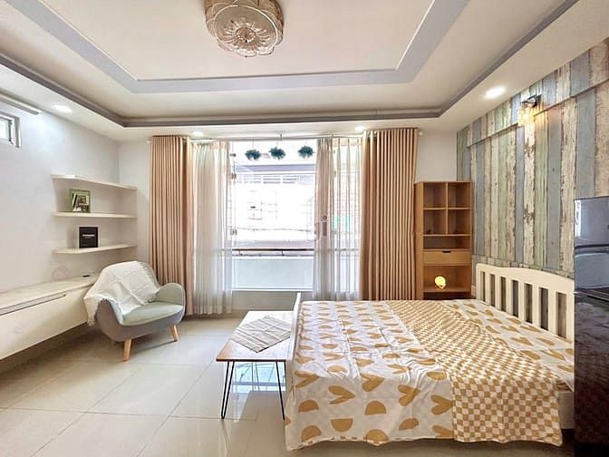 Hình ảnh Cuối tháng 10 trống phòng cửa sổ lớn 40m2 Phú Nhuận