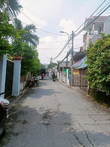 Hình ảnh Bán đất 80m2 Đường Trương Văn Hải, Phước Long B, Quận 9 giá chỉ 3,2 tỷ