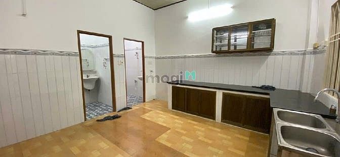 Hình ảnh nhà 2 tầng hẻm 7m đường nguyễn thái bình