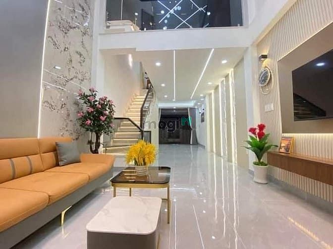 Hình ảnh Phan Huy Ích Phạm Văn Bạch - 4x14 - 4 tầng btct