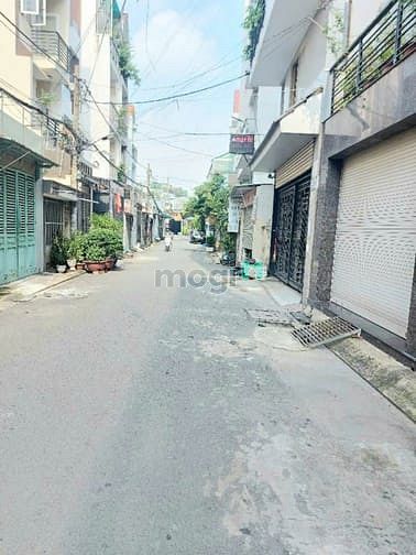 Hình ảnh BÁN nhà 2 tầng hẻm xe tải thông phạm văn bạch