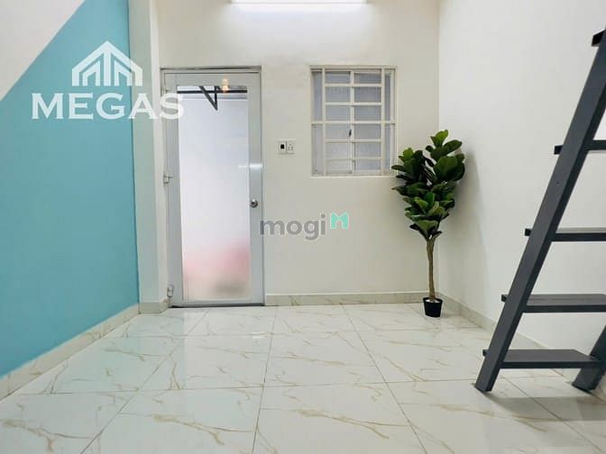 Hình ảnh Phòng DUPLEX có Sẵn Máy Lạnh Thang Máy ngay Bình Trị Đông