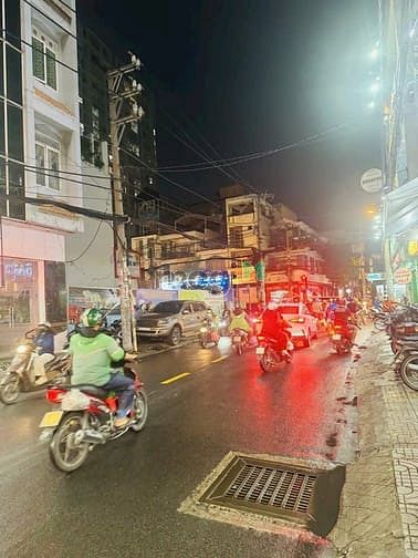 Hình ảnh nhà 4 tầng mặt tiền đường ba vân