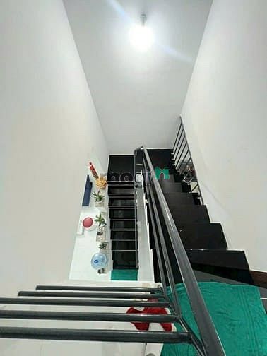 Hình ảnh nhà 2 tầng hẻm cộng hòa phường 13