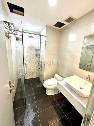 Hình ảnh Cho Thuê 3PN, 98m2, Full Nội Thất Gía 24tr Tháng Sunrise City View