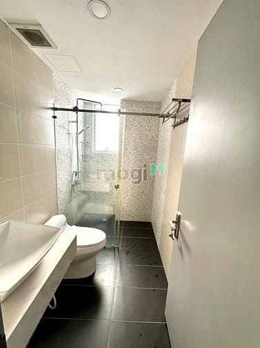 Hình ảnh Cho Thuê 3PN, 98m2, Full Nội Thất Gía 24tr Tháng Sunrise City View