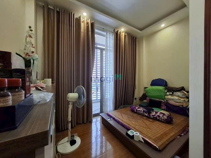 Hình ảnh nhà 3 tầng hẻm kd đường hoàng hoa thám