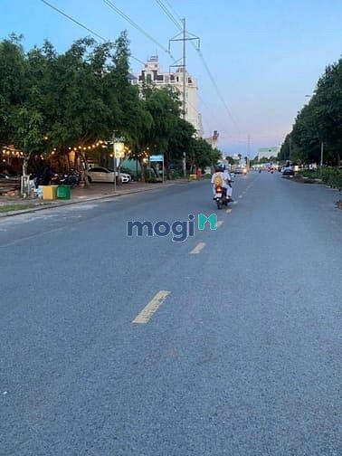 Hình ảnh Nền đẹp mặt tiền Trần Bạch Đằng khu ĐH.Y Dược Cần Thơ - 9 tỷ