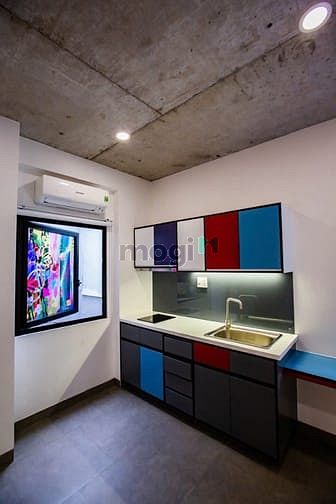 Hình ảnh Trống siêu phẩm studio cửa sổ trời Quận 10 gần cầu vượt Ng Tri Phương