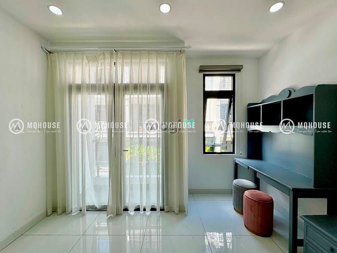 Hình ảnh CHDV cao cấp, ban công cửa sổ full NT mới 100% ngay Nguyễn Sơn - LBB