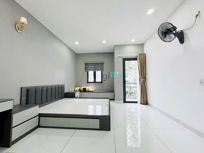 Hình ảnh CHDV cao cấp, ban công cửa sổ full NT mới 100% ngay Nguyễn Sơn - LBB