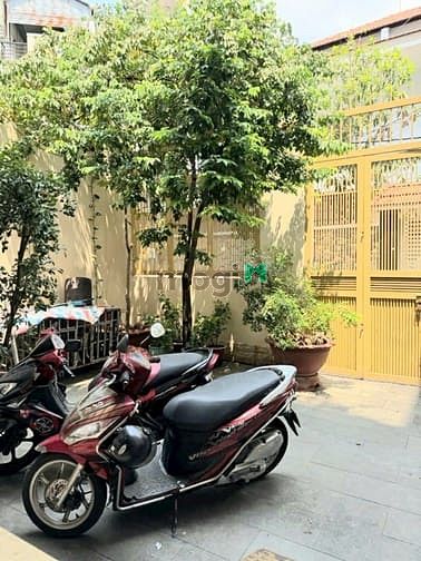 Hình ảnh nhà 3 tầng hoàng hoa thám. cộng hòa