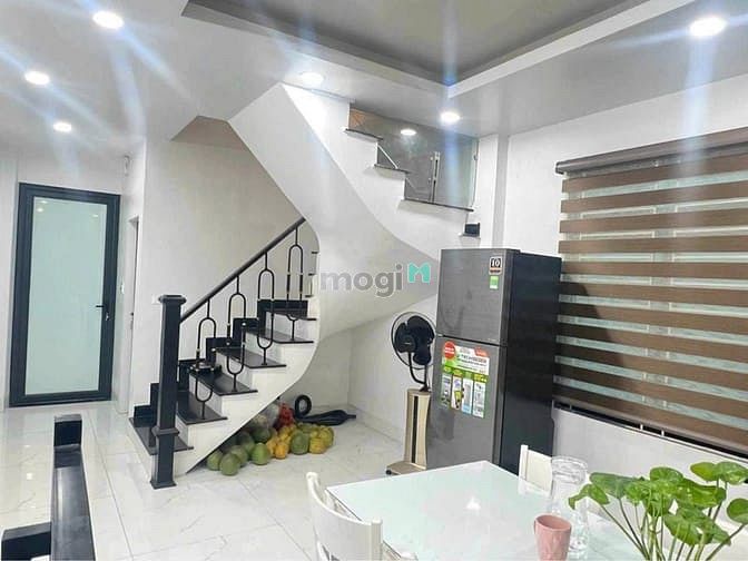 Hình ảnh Bán nhà 4T Lai Xá, Hoài Đức: trục chính KINH DOANH, OTO, 42m hơn 7 tỷ
