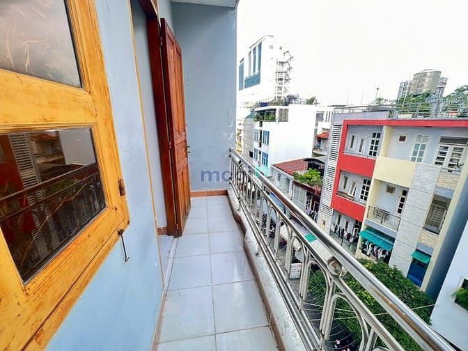 Hình ảnh Căn Hộ Ban Công Thoáng Mát Tại Đường Cách Mạng Tháng 8 – Quận 10
