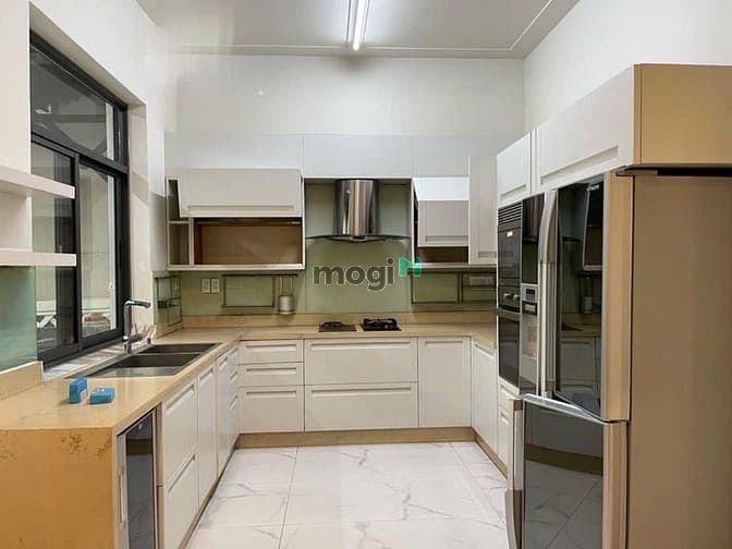 Hình ảnh Cho thuê biệt thự Phú Mỹ Hưng, giá 45tr/ tháng