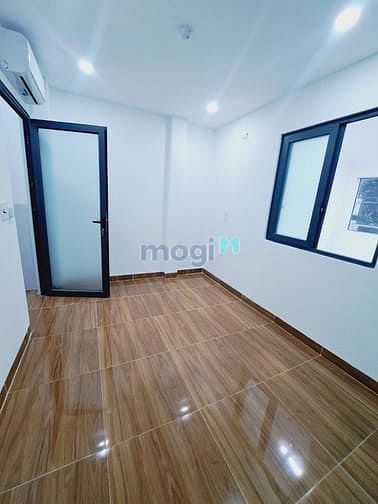 Hình ảnh Siêu phẩm CHDV Ngay Lê Văn Quới, 4 Tầng, thu nhập 30tr/th, giá 6,2 tỷ.