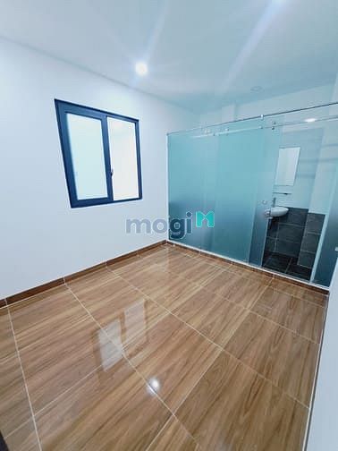 Hình ảnh Siêu phẩm CHDV Ngay Lê Văn Quới, 4 Tầng, thu nhập 30tr/th, giá 6,2 tỷ.