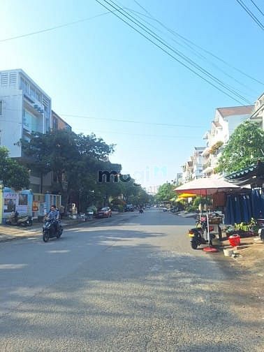 Hình ảnh Bán Lô Đất Ven Sông Hiệp Bình Chánh DT  1008M2 Giá Chỉ 50 Triệu/M2