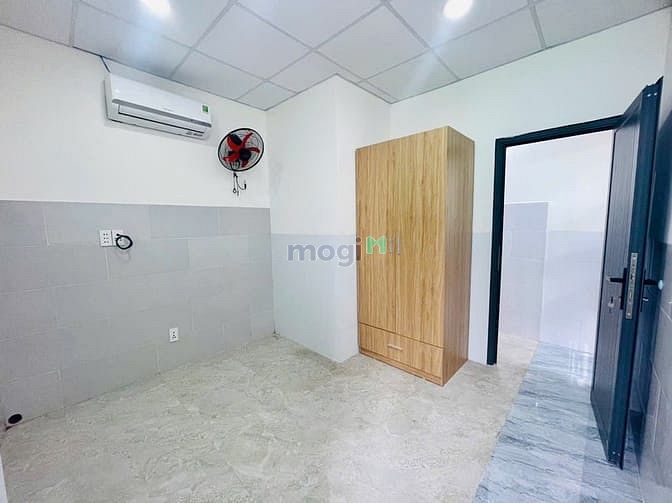 Hình ảnh Mb6623 nạp rút nhanh chóng 2PN gần 50m2 ngay CV Hoàng Văn Thụ, gần Sân bay TSN