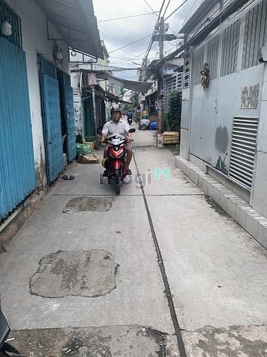 Hình ảnh CHDV Sát Tên Lửa, Hẻm ô tô, 90m2, 6 Tầng, 16 Phòng, thang máy, 9,7 tỷ.
