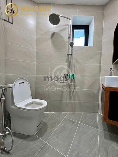 Hình ảnh Mb6623 nạp rút nhanh chóng Full nội thất, cửa sổ thoáng mát ngay sân bay