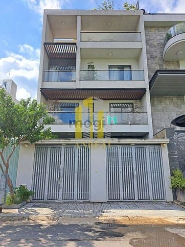 Hình ảnh Biệt Thự Hiện Đại Hầm 3 Lầu 5 Phòng, Có Thang Máy - Nội Thất Cao Cấp