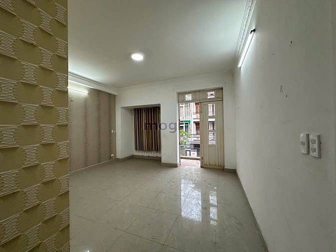 Hình ảnh Biệt thự Kdc Tên Lửa, 190m2 ngang 10m, Hồ bơi, Giá 23,9Tỷ.