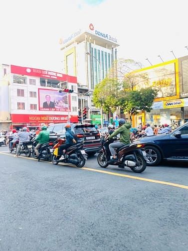 Hình ảnh Bán nhà mặt tiền 3 lầu 148 PHAN ĐĂNG LƯU p3 PHÚ NHUẬN (Ngã 4 PXL - PN)