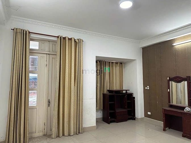 Hình ảnh Biệt thự Kdc Tên Lửa, 190m2 ngang 10m, Hồ bơi, Giá 23,9Tỷ.