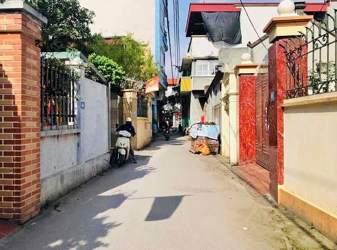 Hình ảnh SIÊU HIẾM: Bán đất TT TRẠM TRÔI - OTO đỗ cổng - 48M giá hơn 3 tỷ