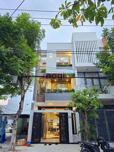 Hình ảnh Bán nhà 3 tầng 159m², mặt tiền 6.5m tại ngõ 670 Hà Huy Tập,GiaLâm