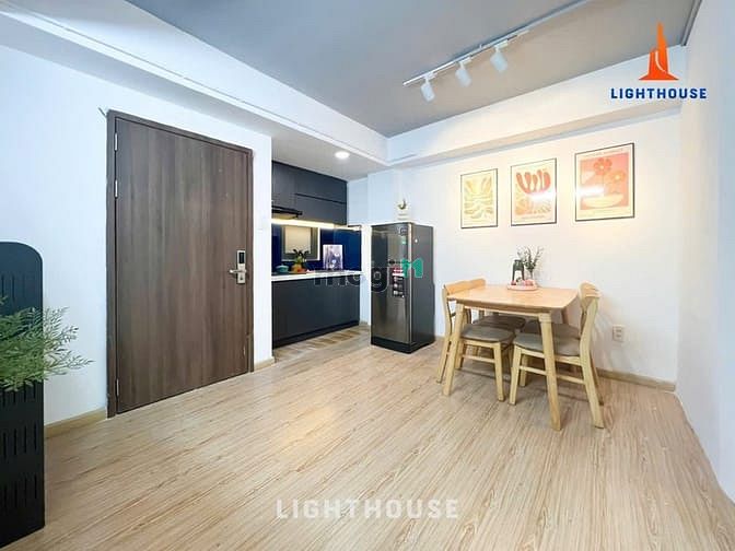 Hình ảnh Mb6623 nạp rút nhanh chóng 2PN 50m2 cửa sổ lớn gần sân bay TSN, Đh Huflit