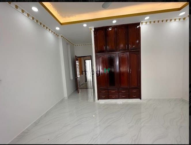 Hình ảnh Mặt tiền Kdc Tên Lửa, 100m2 ngang 5m, 4 Tầng, Shr, Giá 13,3tỷ.