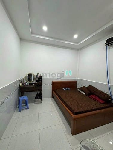 Hình ảnh Nhà Bình tân giáp Aeon mall Tân phú, 56m2 ngang 5m, Giá 3,2tỷ.