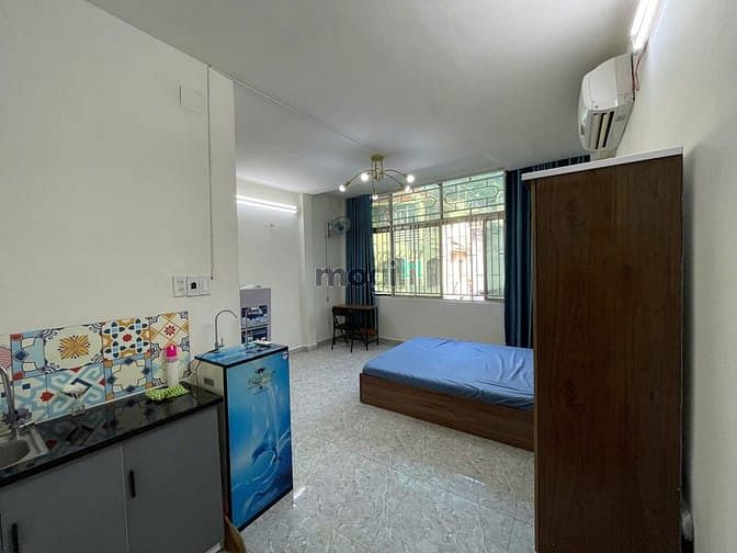 Hình ảnh Studio Trung Tâm Q1, có ban cửa sổ lớn, thoáng mát sạch sẽ, giờ giấc t