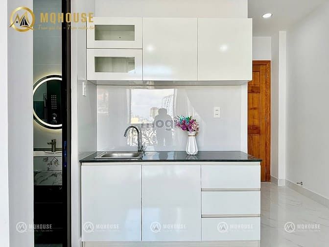 Hình ảnh Studio ban công MG riêng, cửa sổ trời full NT mới 100% ngay CCRichstar