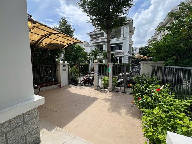 Hình ảnh Cho thuê biệt thự Mỹ Văn 2- phú mỹ hưng, Quận 7, Tp. HCM