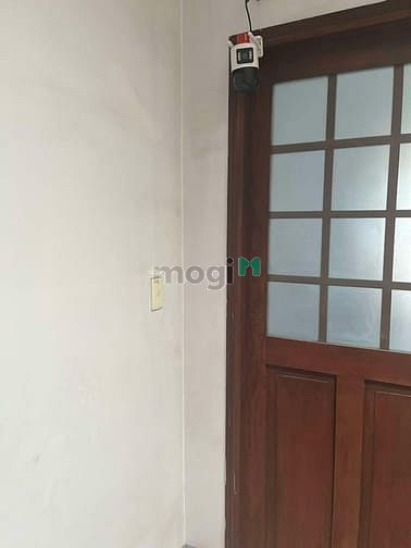 Hình ảnh Phòng trống không nội thất 19m2, giá 4 tr